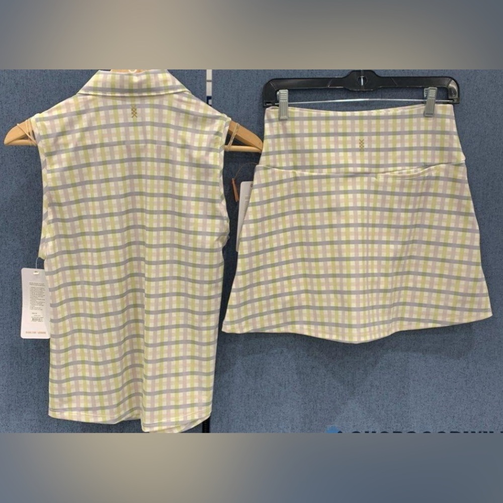 RHONE Women's Plaid Skort and sleeveless polo - Blue and White - Picture 3 of 5